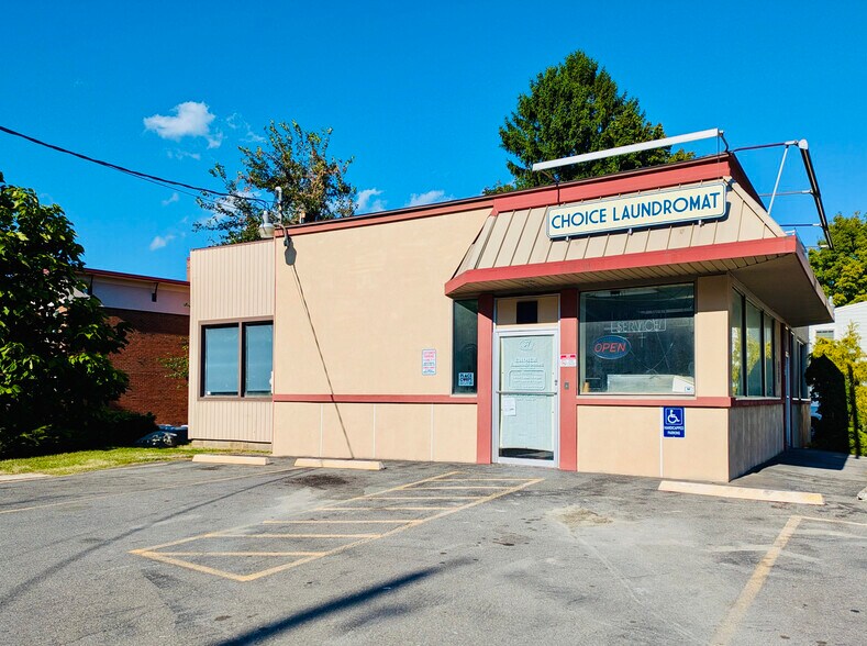 37 Lucas Ave, Kingston, NY à vendre - Photo de l’immeuble – Image 3 sur 8