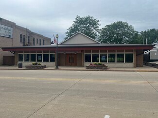 Plus de détails pour 111 N Main St, Mayville, WI - Spécialisé à vendre