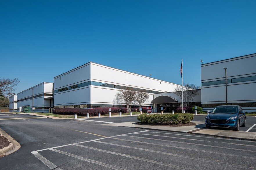 101 Greystone Blvd, Columbia, SC à vendre - Photo de l’immeuble – Image 2 sur 14