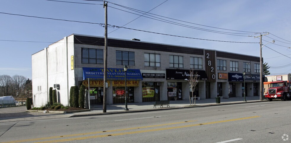 2814-2841 Merrick Rd, Bellmore, NY à louer - Photo de l’immeuble – Image 3 sur 5
