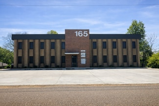 Plus de détails pour 165 W South St, Hernando, MS - Bureau à vendre