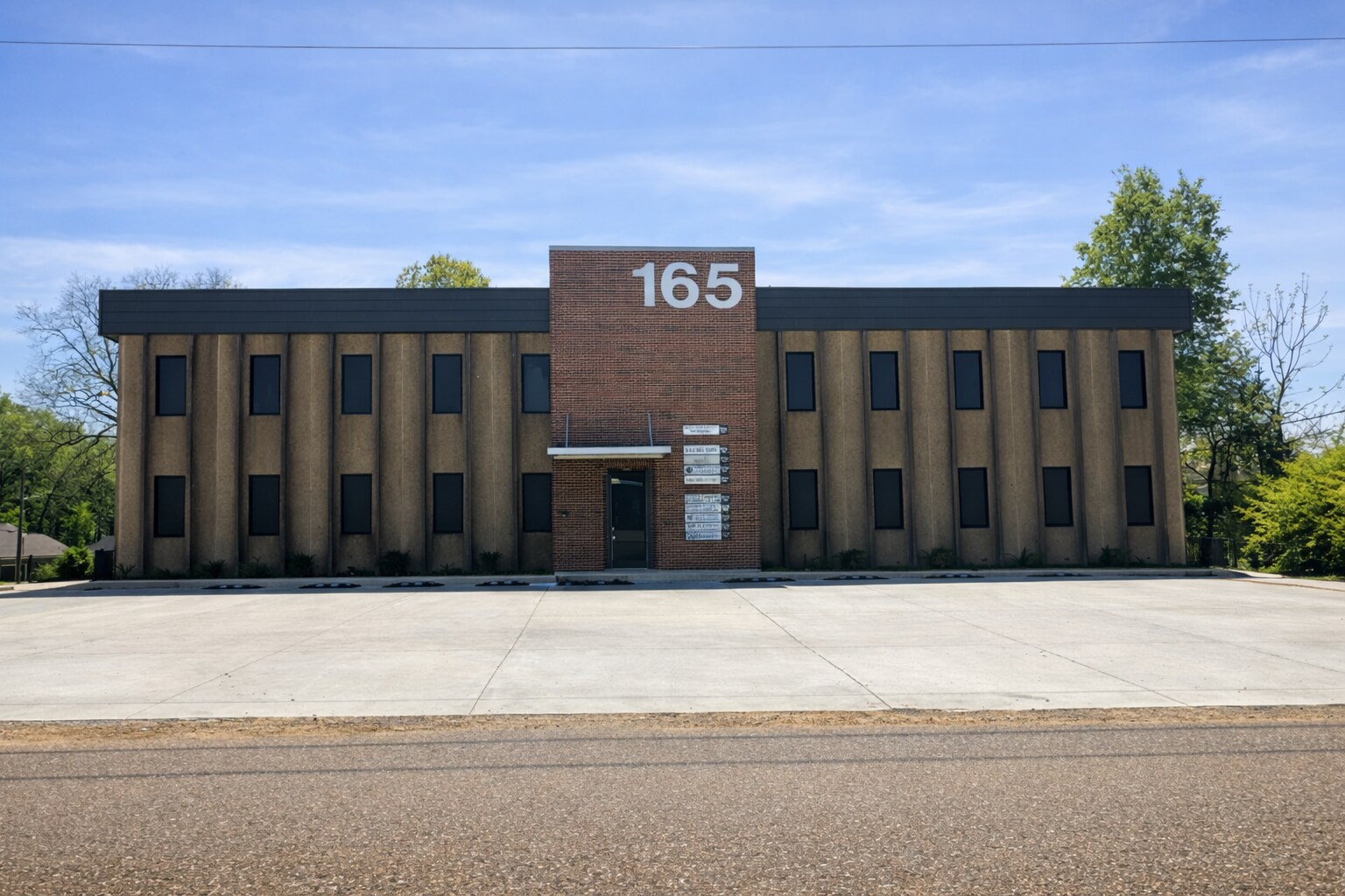 165 W South St, Hernando, MS à vendre Photo principale– Image 1 sur 8