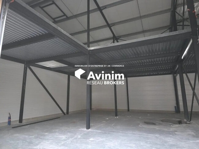 Plus de détails pour Industriel/Logistique à vendre