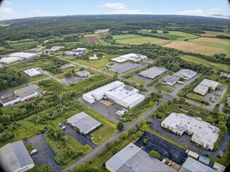 Plus de détails pour 2 Opportunity Way, Newburyport, MA - Industriel/Logistique à vendre