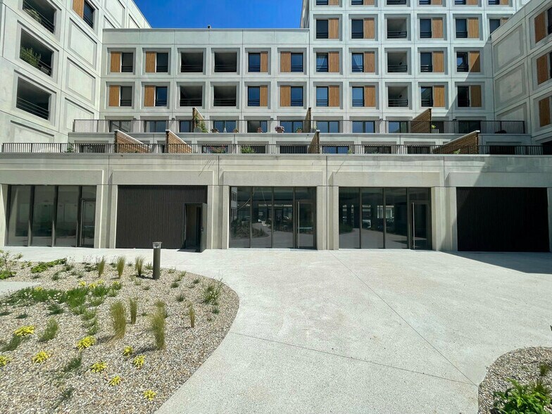 Local commercial dans Le Havre à vendre - Photo de l’immeuble – Image 1 sur 2