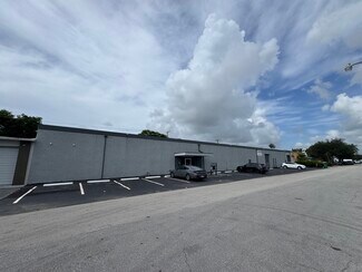 Plus de détails pour 52 SW 5th Ct, Pompano Beach, FL - Industriel/Logistique à louer