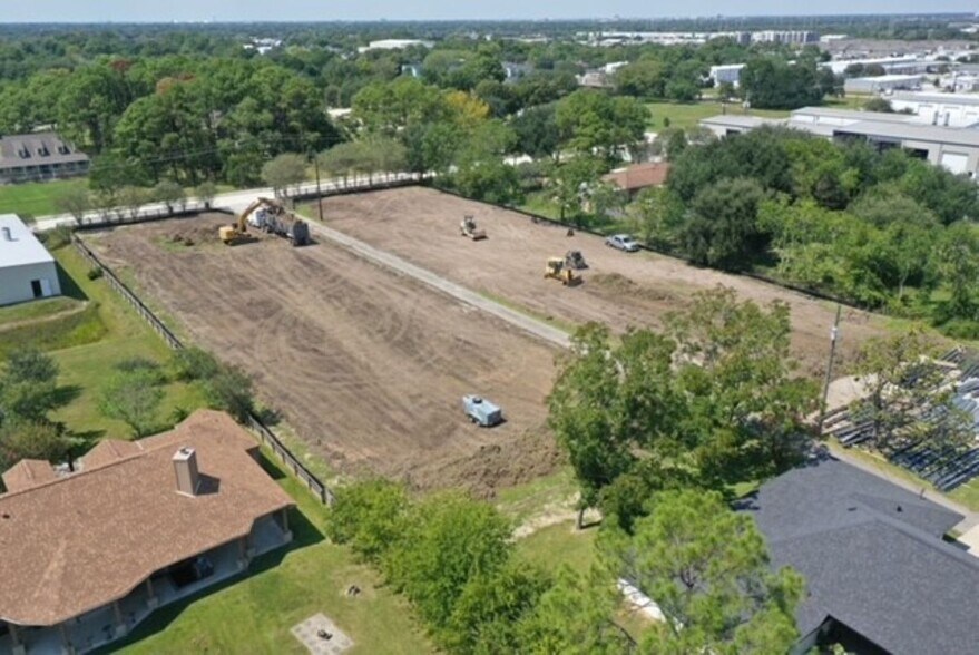 2323 Anders Ln, Kemah, TX à louer - Photo de l’immeuble – Image 3 sur 3