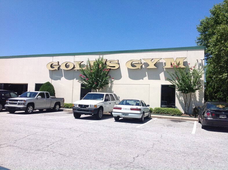 250 Business Center Dr, Stockbridge, GA à louer - Photo principale – Image 1 sur 7