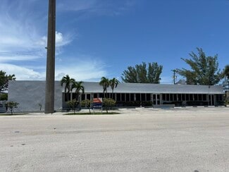 Plus de détails pour 111 SW 33rd St, Fort Lauderdale, FL - Industriel/Logistique à louer