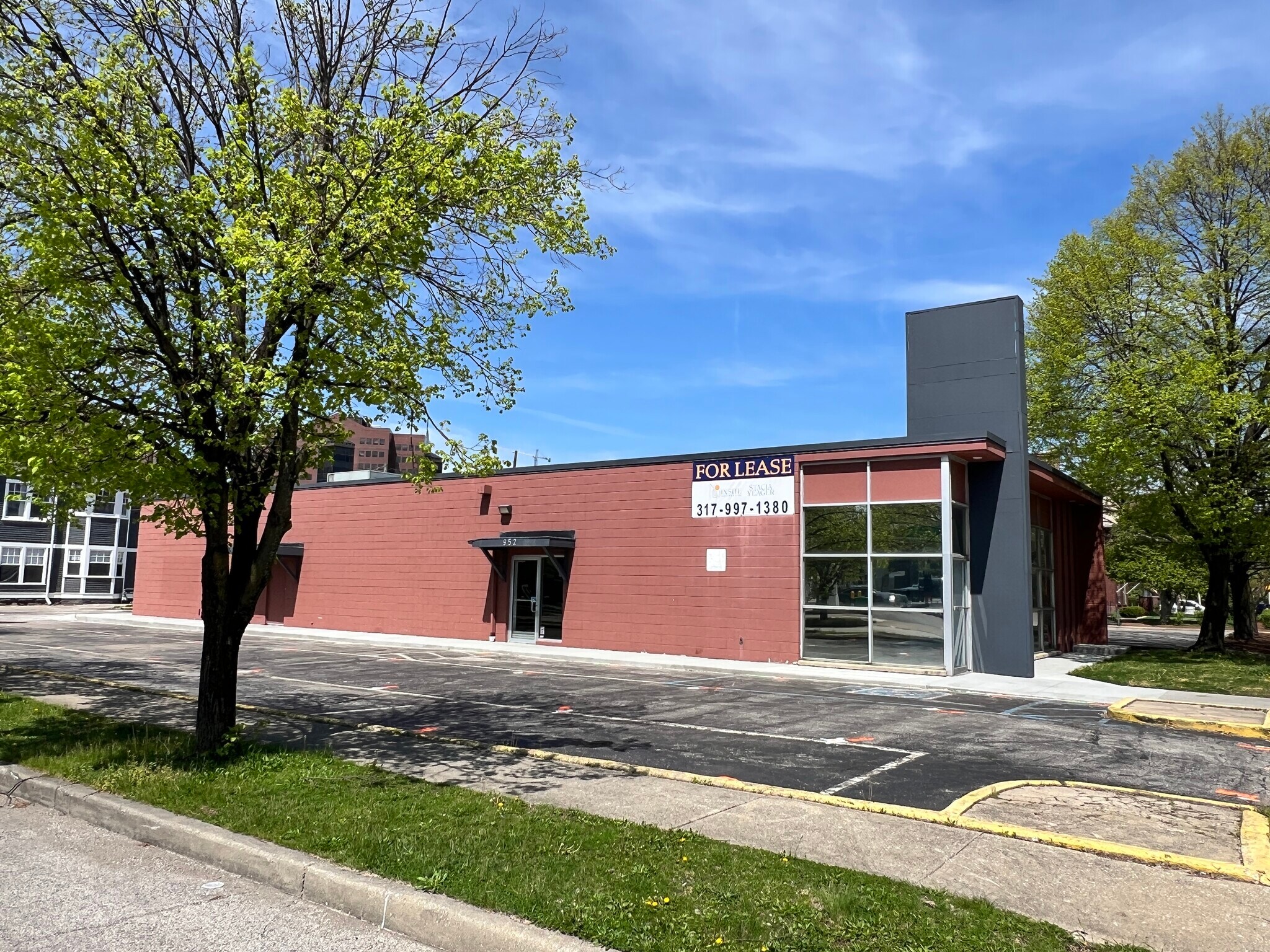952 N Delaware St, Indianapolis, IN à vendre Photo de l’immeuble– Image 1 sur 1