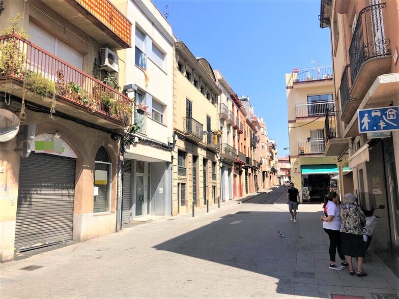 Local commercial dans Mataró, Barcelona à louer - Photo de l’immeuble – Image 3 sur 10