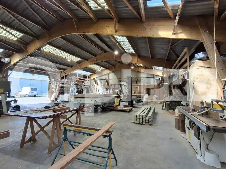 Local d'activités dans Guérande à vendre - Photo intérieure – Image 2 sur 4