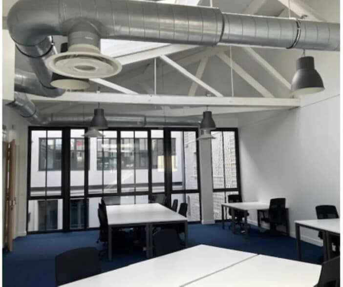 5 Rue De La Terrasse, Paris à louer - Photo de l’immeuble – Image 3 sur 5