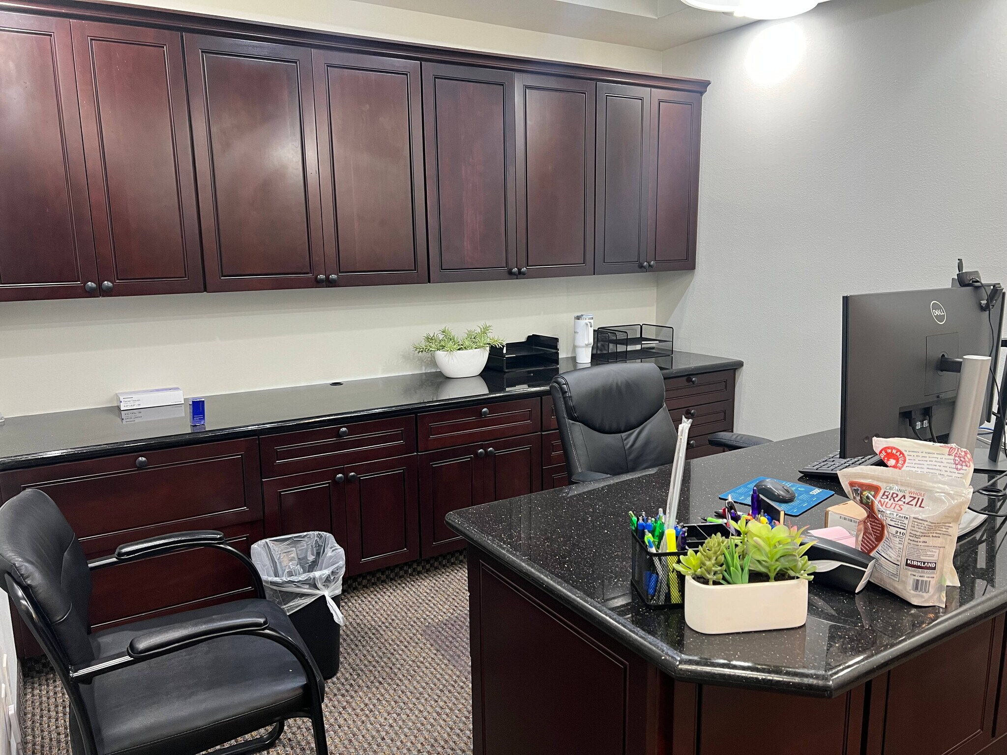 12998 Hesperia Rd, Victorville, CA à louer Photo intérieure– Image 1 sur 45