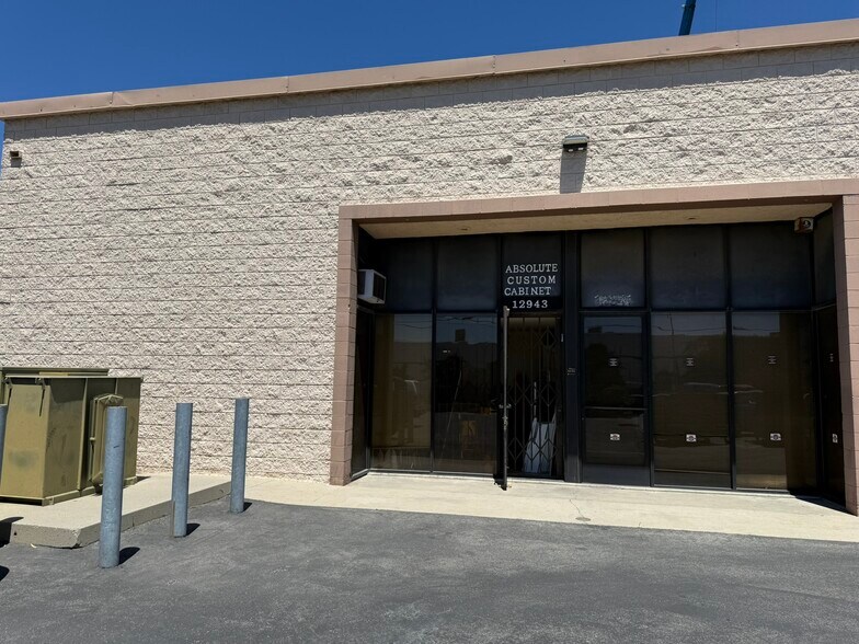 12935-12943 Arroyo St, Sylmar, CA à louer - Photo de l’immeuble – Image 2 sur 5
