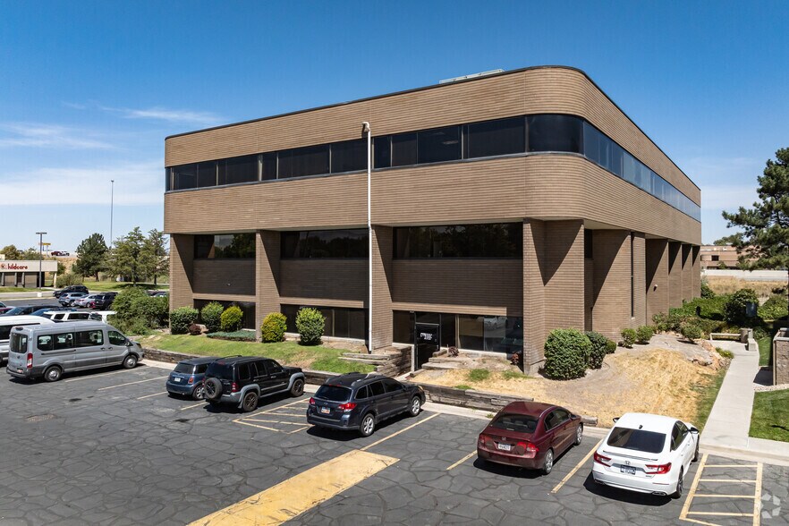 1455 W 2200 S, Salt Lake City, UT à vendre - Photo principale – Image 1 sur 16