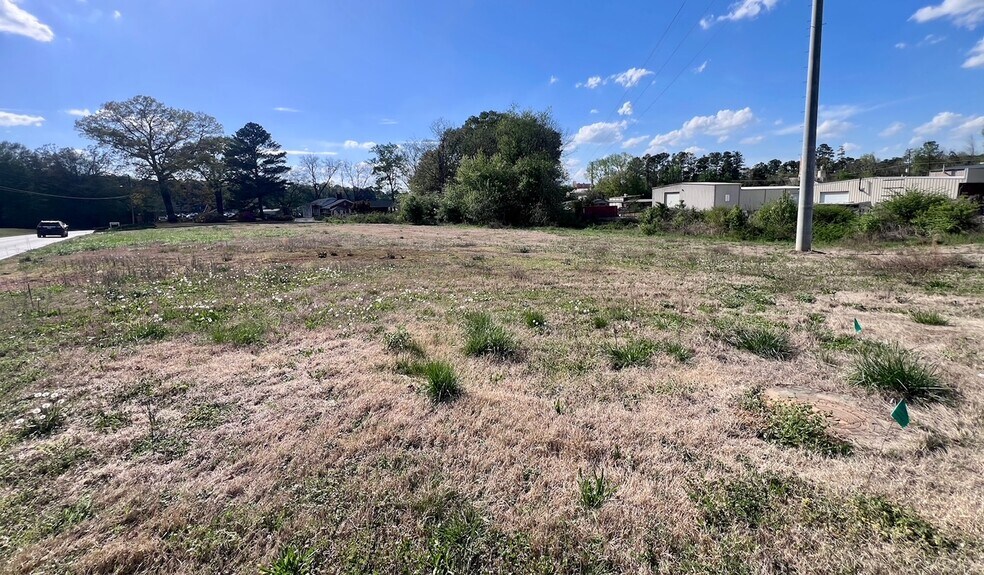 31 Center Rd SE, Cartersville, GA à vendre - Photo de l’immeuble – Image 2 sur 5
