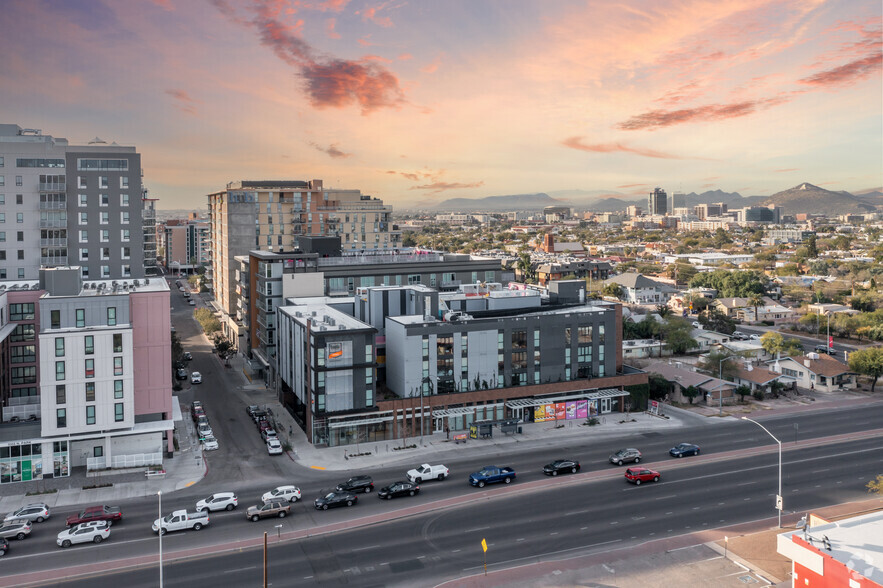 850 E Speedway Blvd, Tucson, AZ à louer - Photo de l’immeuble – Image 3 sur 18