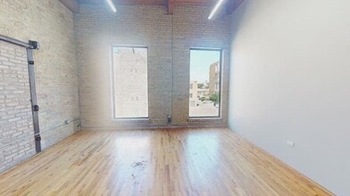 3057 N Rockwell St, Chicago, IL à louer - Vidéo sur l’annonce professionnelle