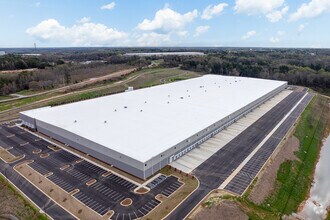 159 Commerce Logistics Dr, Commerce, GA - VUE AÉRIENNE  vue de carte - Image1