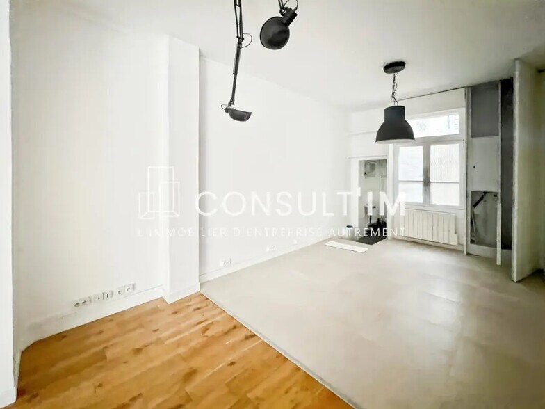 Bureau dans Paris à louer - Photo de l’immeuble – Image 3 sur 7