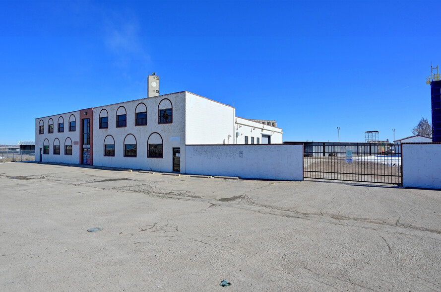 5750 N Pecos St, Denver, CO à louer - Photo principale – Image 1 sur 13