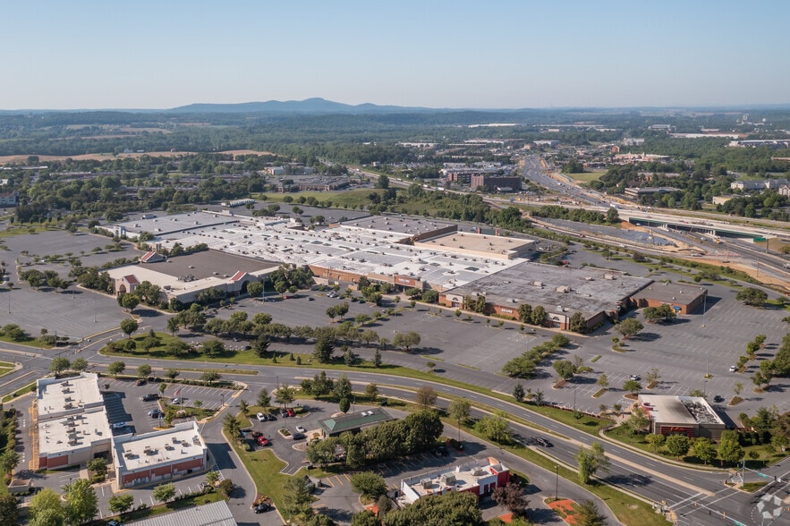 5500 Buckeystown Pike, Frederick, MD à louer - Aérien – Image 2 sur 2