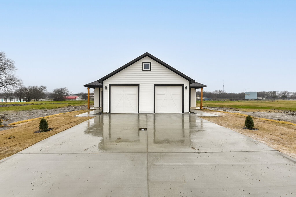 1020 Burnett blvd, Alvarado, TX à vendre Photo principale– Image 1 sur 33