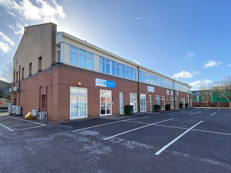 1-5 Brunel Rd, Reading à louer - Photo principale – Image 1 sur 10