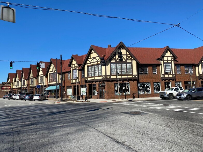 106-128 N Avondale Rd, Avondale Estates, GA à louer - Photo principale – Image 1 sur 5