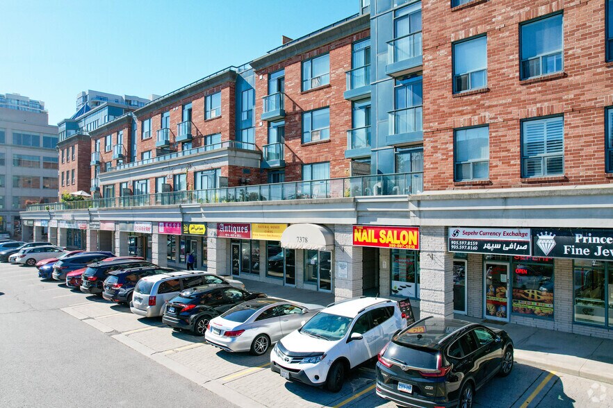 7378 Yonge St, Vaughan, ON à vendre - Photo de l’immeuble – Image 2 sur 4