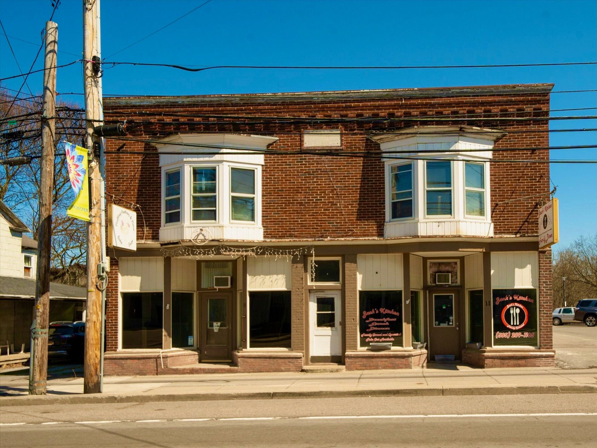 9 S Main St, Manchester, NY à louer Photo principale– Image 1 sur 30