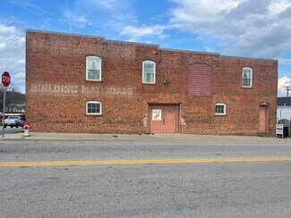 Plus de détails pour 306 W Main St, South Hill, VA - Bureau/Local commercial à louer