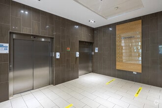 74-90 Savile St, Sheffield à vendre Hall d’entrée– Image 2 sur 3