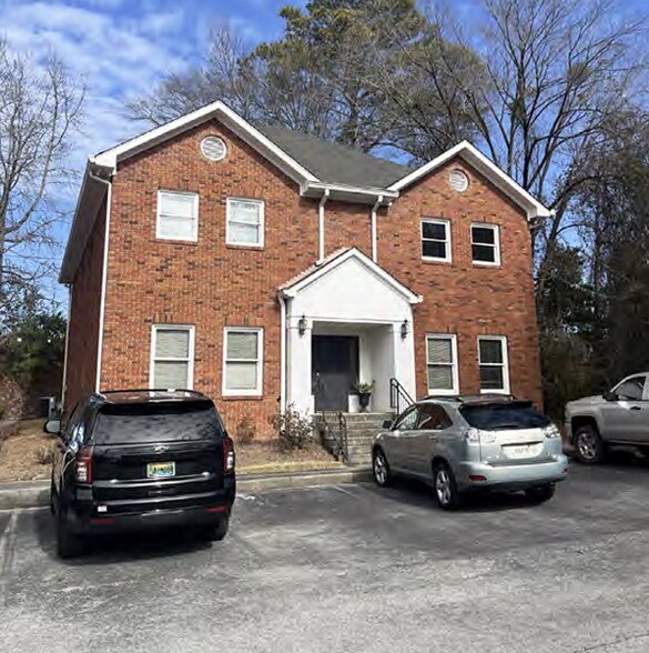 2040 Patton Chapel Rd, Hoover, AL à vendre - Photo de l’immeuble – Image 2 sur 5