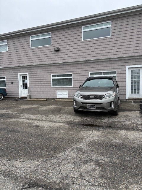 418 Roosevelt Dr, Derby, CT à louer Photo intérieure– Image 1 sur 7