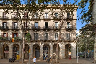 Plus de détails pour Passeig de Pujades, 4, Barcelone - Local commercial à louer