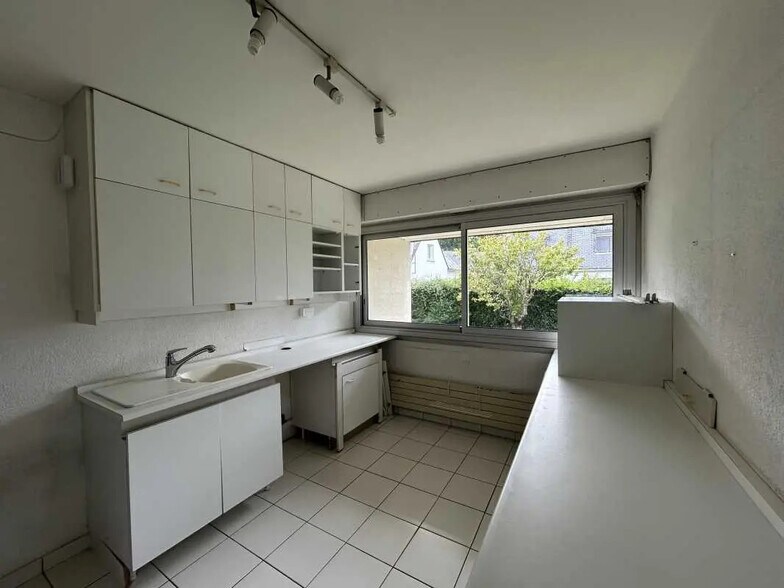 Local commercial dans Orvault à louer - Photo de l’immeuble – Image 3 sur 6