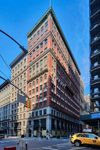 Plus de détails pour 85 Fifth Ave, New York, NY - Bureau à vendre