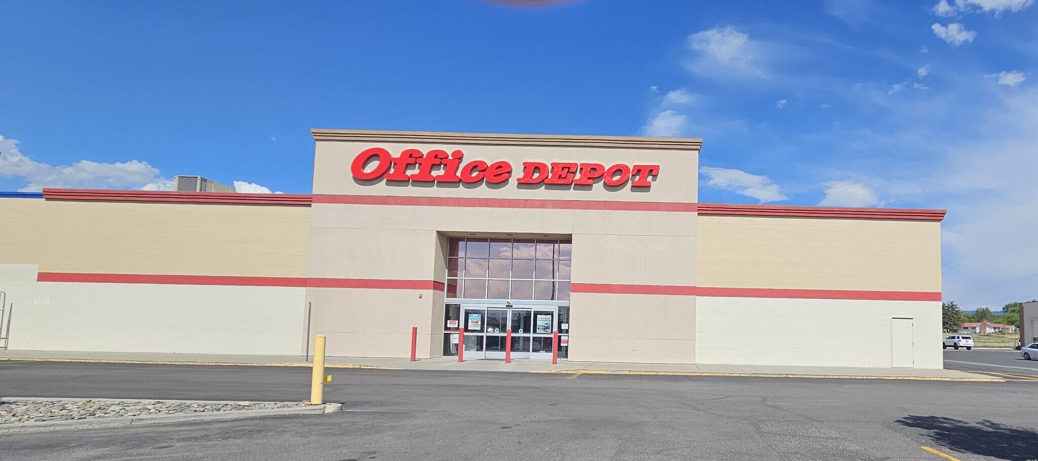 2267 S Townsend Ave, Montrose, CO à vendre Photo principale– Image 1 sur 24