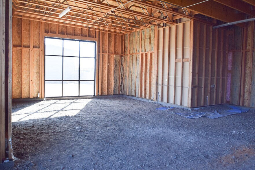 2984 S 6th St, Klamath Falls, OR à louer - Photo intérieure – Image 3 sur 10
