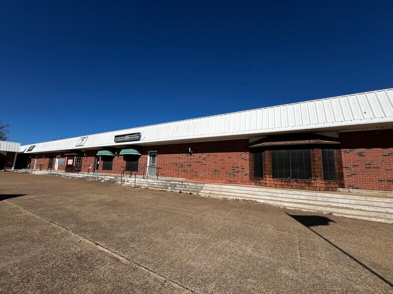 1101 W Commerce St, Buffalo, TX à vendre - Photo de l’immeuble – Image 2 sur 6