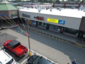 456-488 Hempstead Tpke, West Hempstead, NY à louer Photo intérieure– Image 1 sur 1