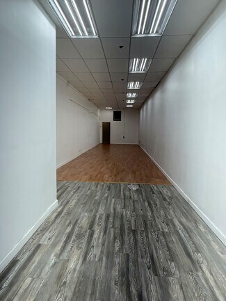 Plus de détails pour 4054 White Plains Rd, Bronx, NY - Local commercial à louer