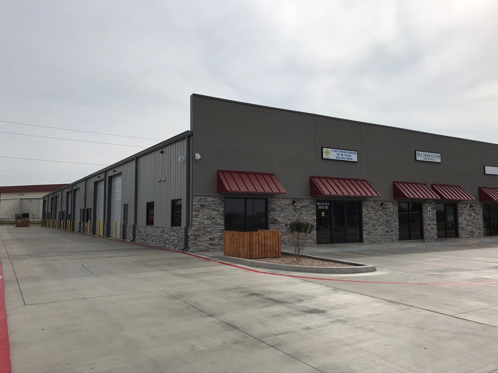 1904 W Iola St, Broken Arrow, OK à louer Photo de l’immeuble– Image 1 sur 14