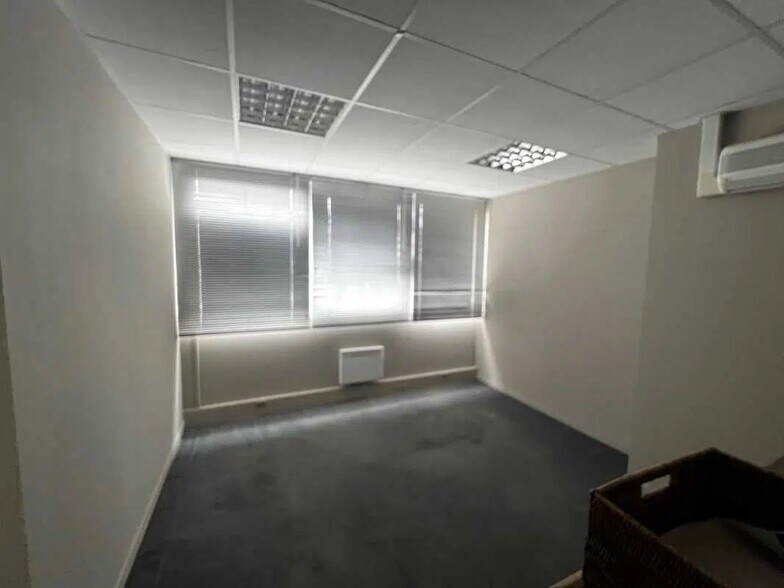 Bureau dans Lille à louer - Photo de l’immeuble – Image 2 sur 4