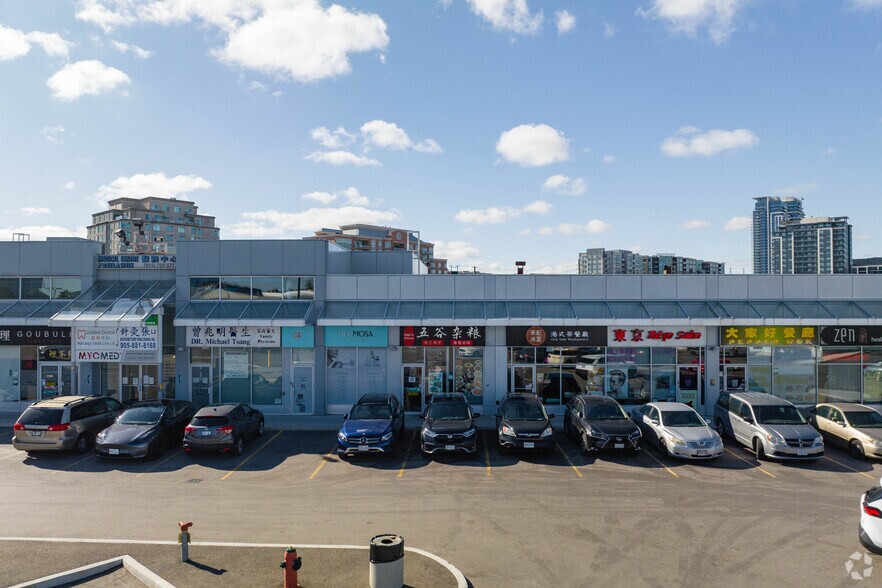 270-300 W Beaver Creek Rd, Richmond Hill, ON à louer - Photo de l’immeuble – Image 3 sur 7