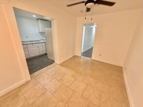 1267-1273 Broadway St, El Cajon, CA à louer Photo intérieure– Image 2 sur 7