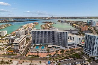 Plus de détails pour 400 Coronado Dr, Clearwater Beach, FL - Local commercial à louer
