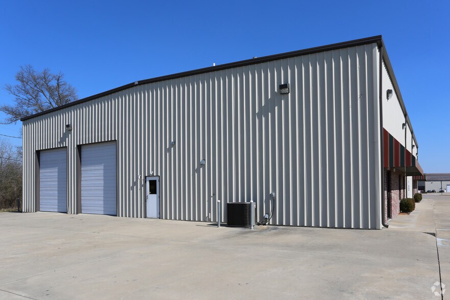 185 Scotland Dr, Alabaster, AL à louer - Photo de l’immeuble – Image 3 sur 3